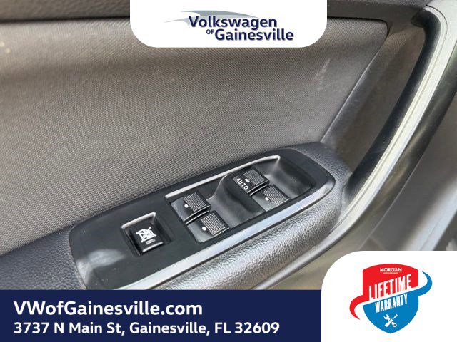 Used 2019 Ford Ranger XLT w/ Equipment Group 302A Luxury RWD image 13