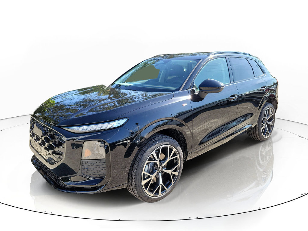 New 2026 Audi Q3 quattro 2.0T AWD/4WD image 2