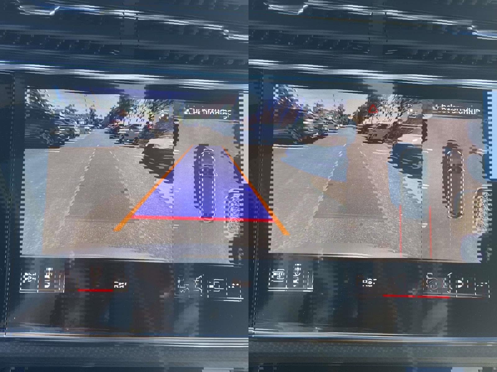 New 2026 Audi RS Q8 performance image 27