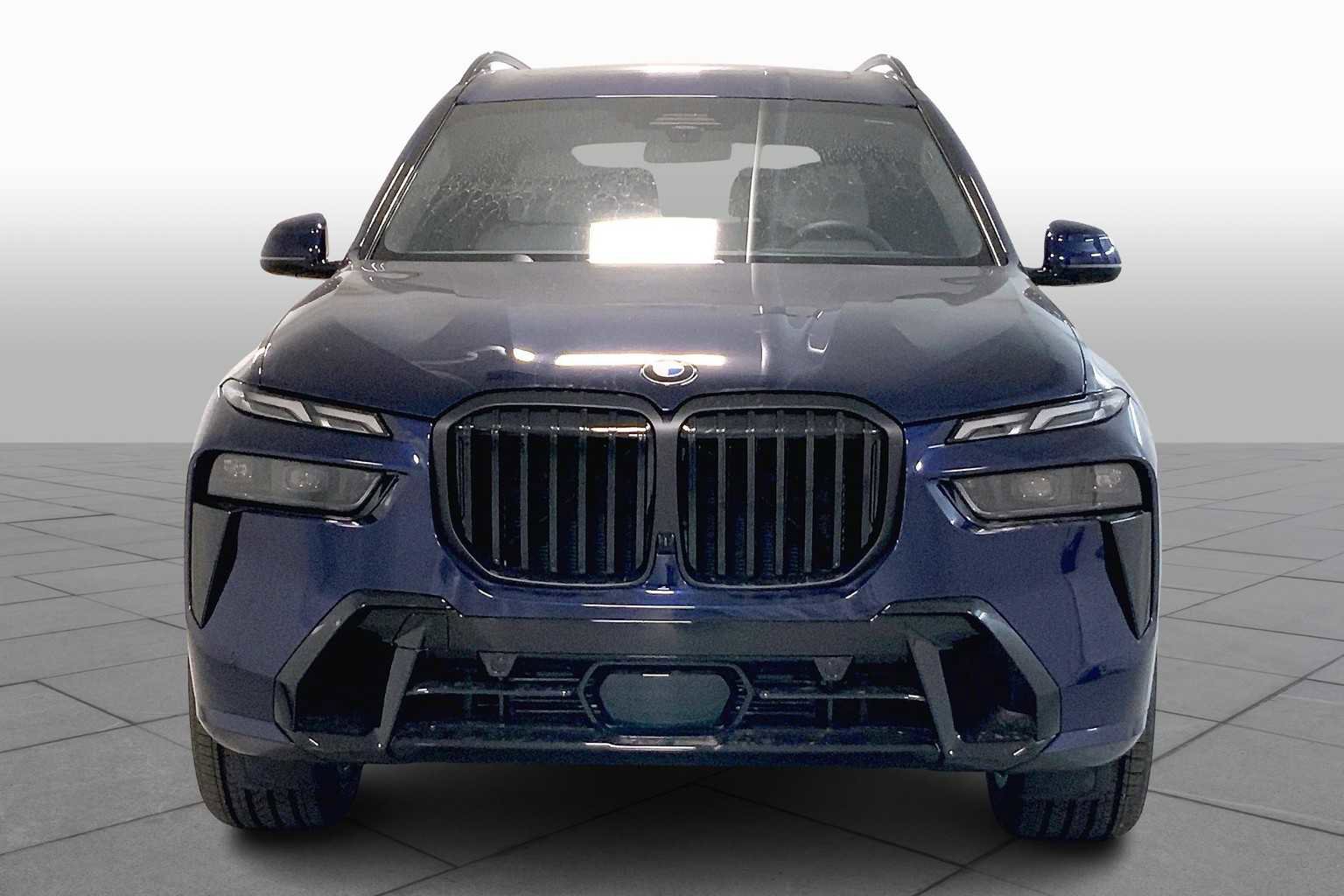 New 2026 BMW X7 xDrive40i w/ M Sport Package image 3