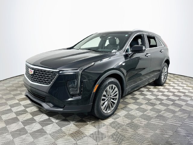 Used 2024 Cadillac XT4 Premium Luxury FWD image 7