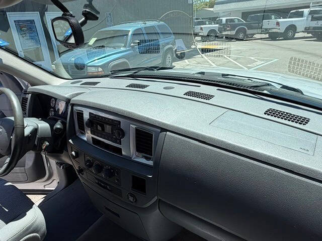 Used 2009 Dodge Ram 2500 Truck SLT w/ Popular Equipment Group AWD/4WD image 41