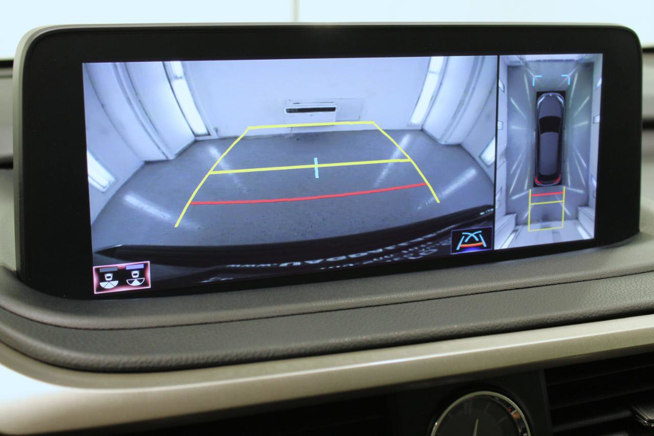 Used 2020 Lexus RX 350 Premium w/ Premium Package image 59