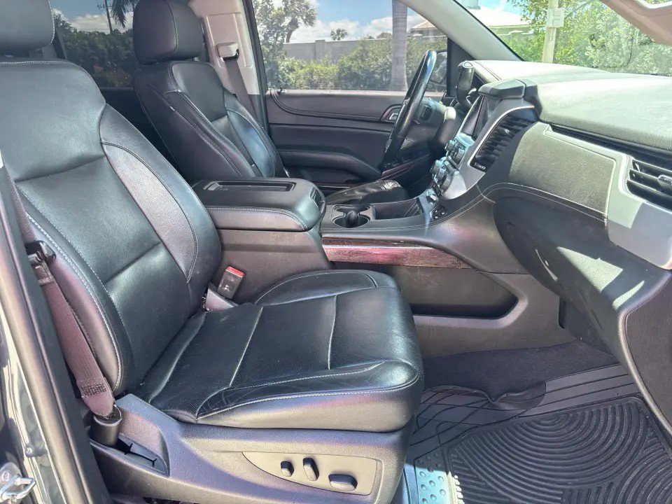 Used 2019 GMC Yukon XL SLT AWD/4WD image 16