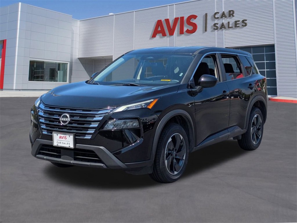 Used 2024 Nissan Rogue SV image 1