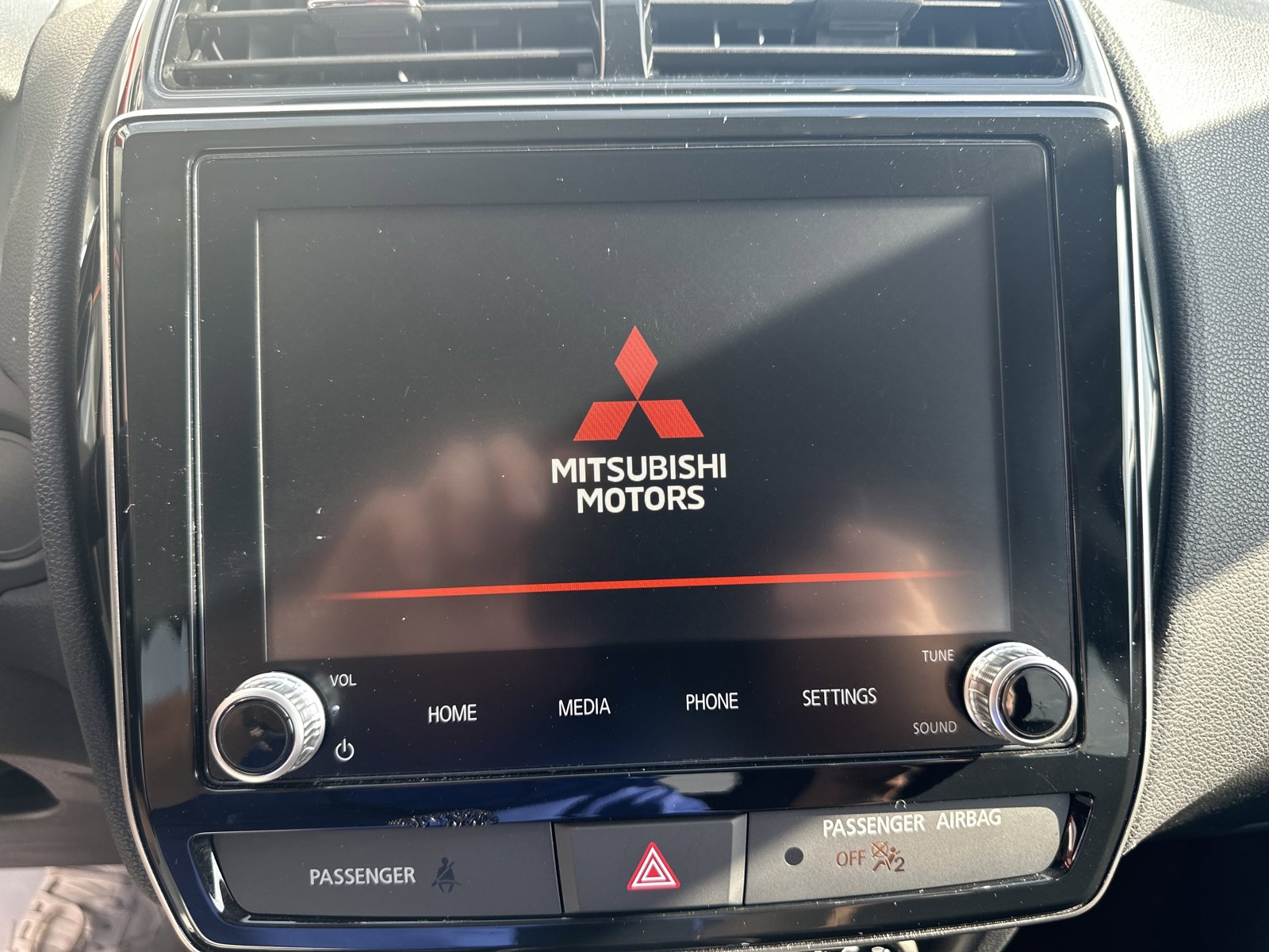 Used 2025 Mitsubishi Outlander Sport LE AWD/4WD image 15