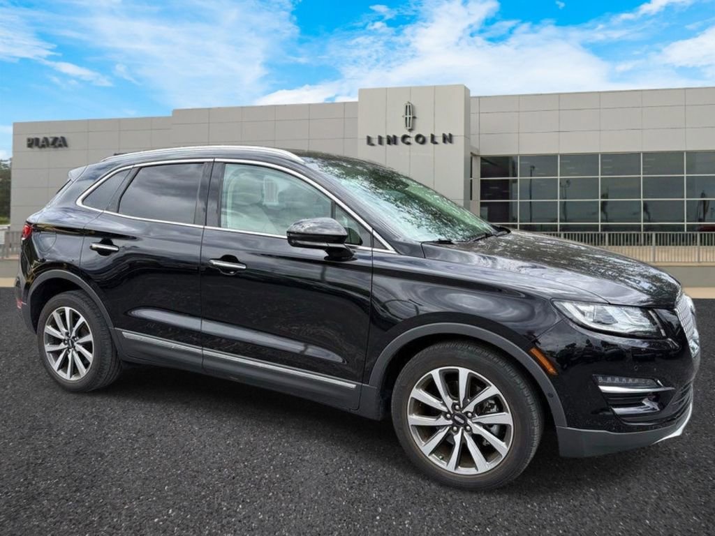 Used 2019 Lincoln MKC Reserve w/ MKC Technology Package FWD image 1