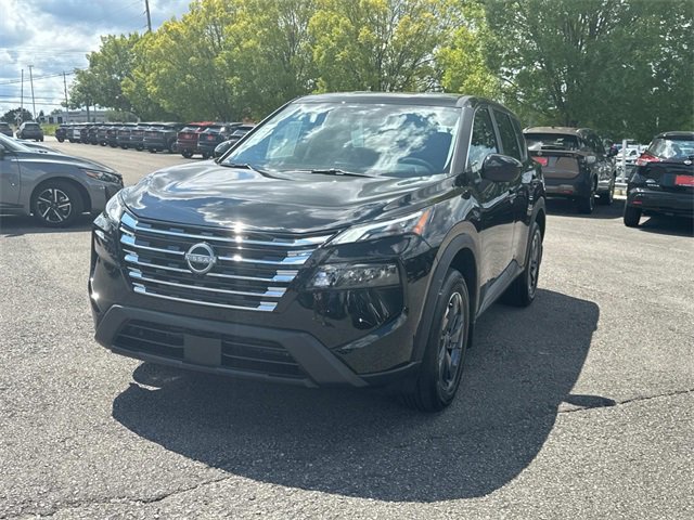 New 2026 Nissan Rogue SV image 8