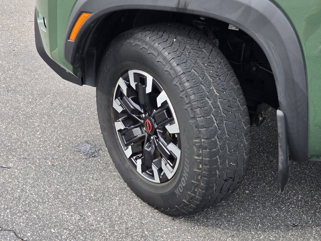 Used 2022 Nissan Frontier PRO-4X w/ Technology Package image 26