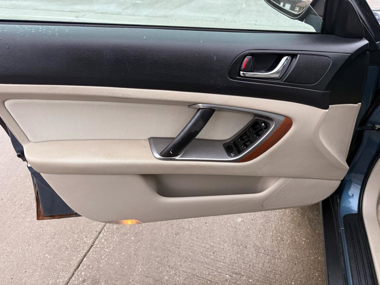 Used 2006 Subaru Outback 2.5i image 13