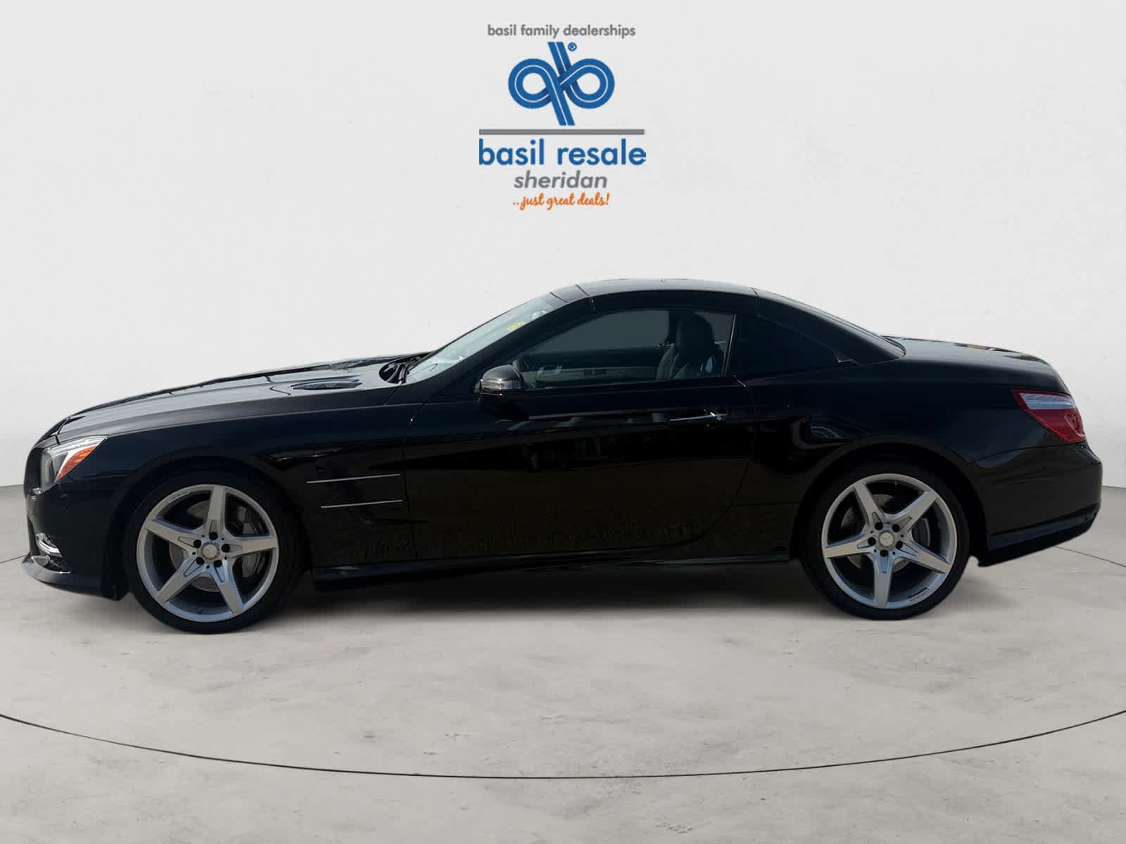 Used 2013 Mercedes-Benz SL 550 image 3