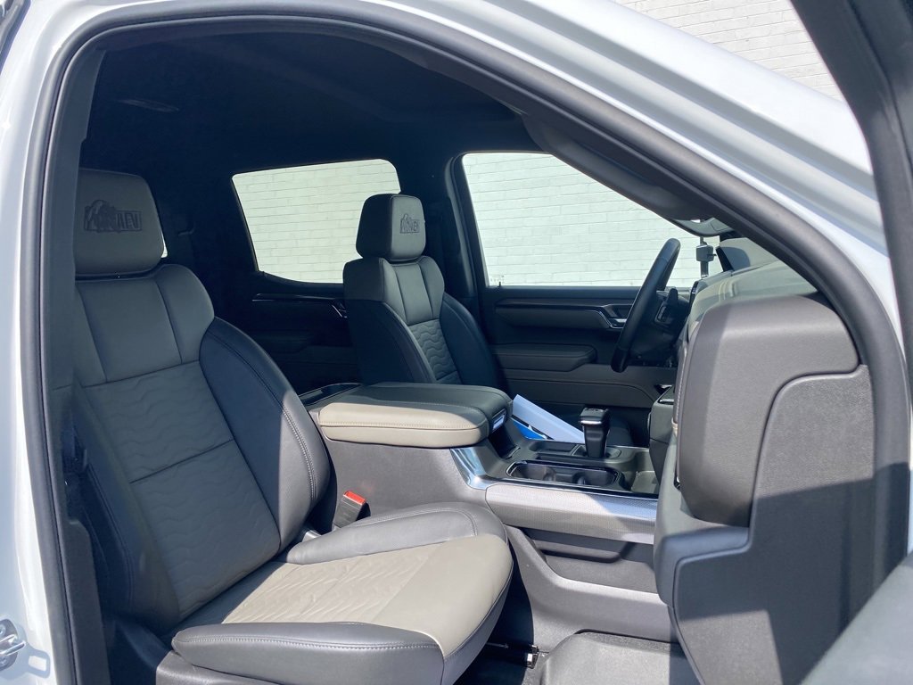 Used 2024 Chevrolet Silverado 1500 ZR2 w/ ZR2 Bison Edition image 12