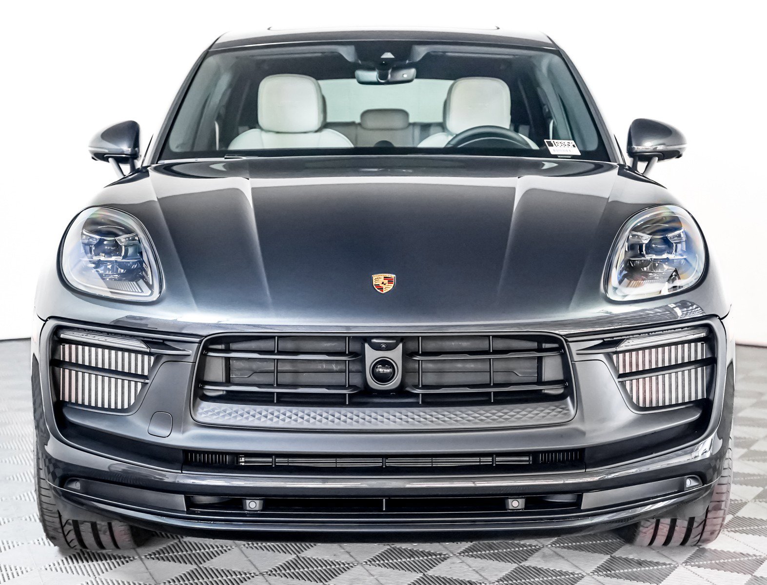 New 2026 Porsche Macan GTS image 7