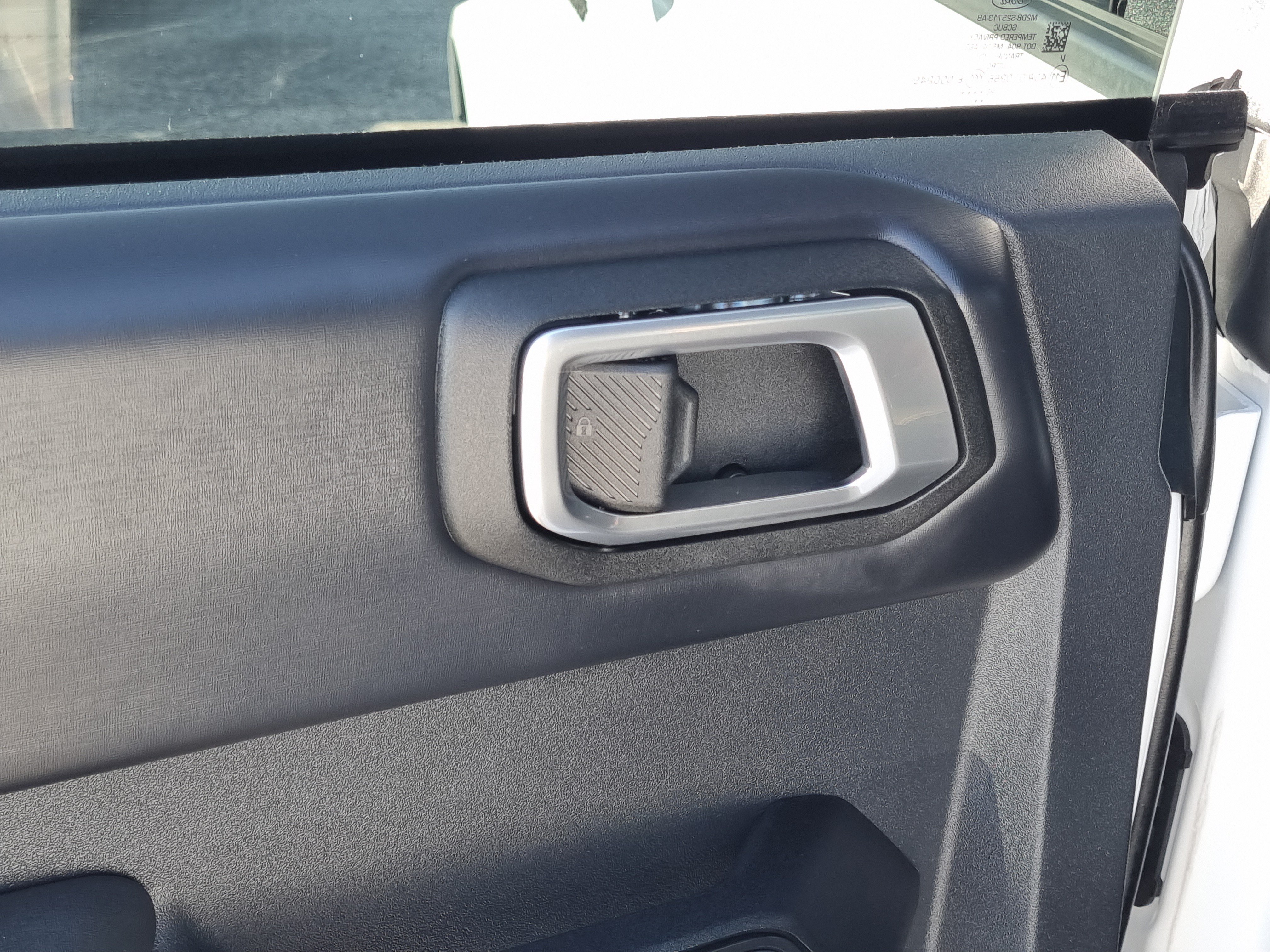 Used 2025 Ford Bronco Outer Banks AWD/4WD image 15