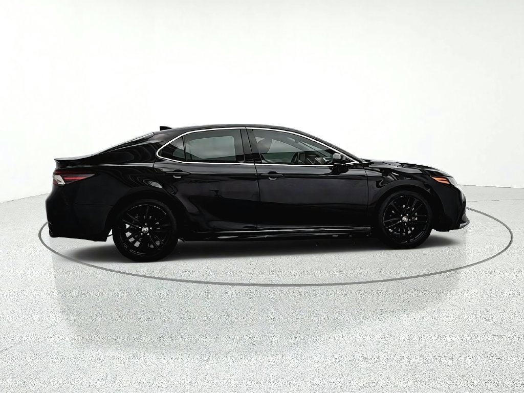 Used 2021 Toyota Camry XSE FWD image 8