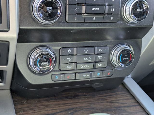 Used 2020 Ford F150 Lariat w/ Equipment Group 502A Luxury image 24