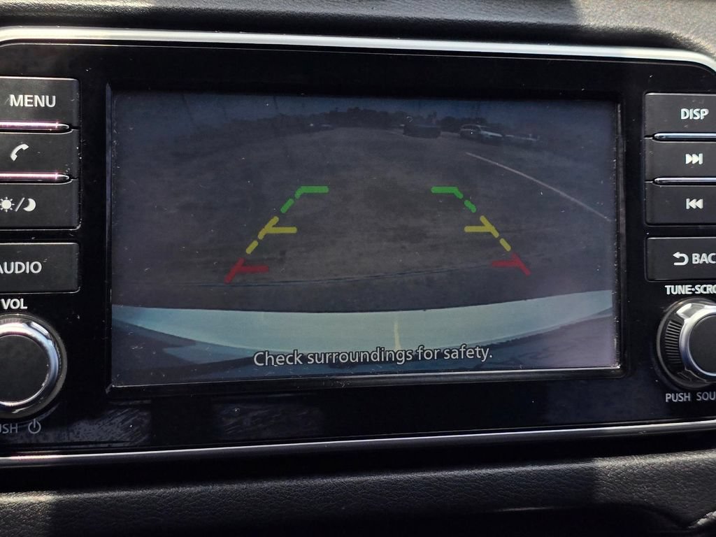 Used 2021 Nissan Versa S FWD image 21