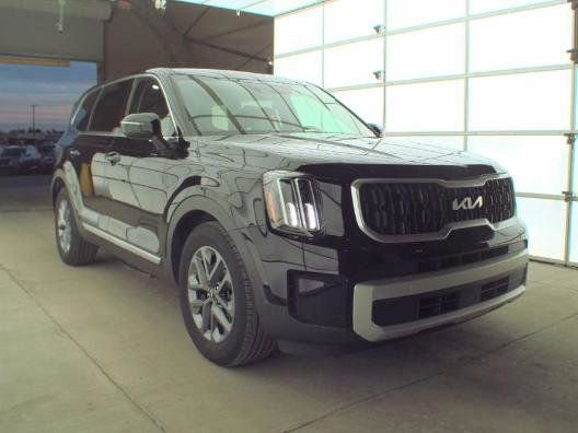 Used 2023 Kia Telluride LX