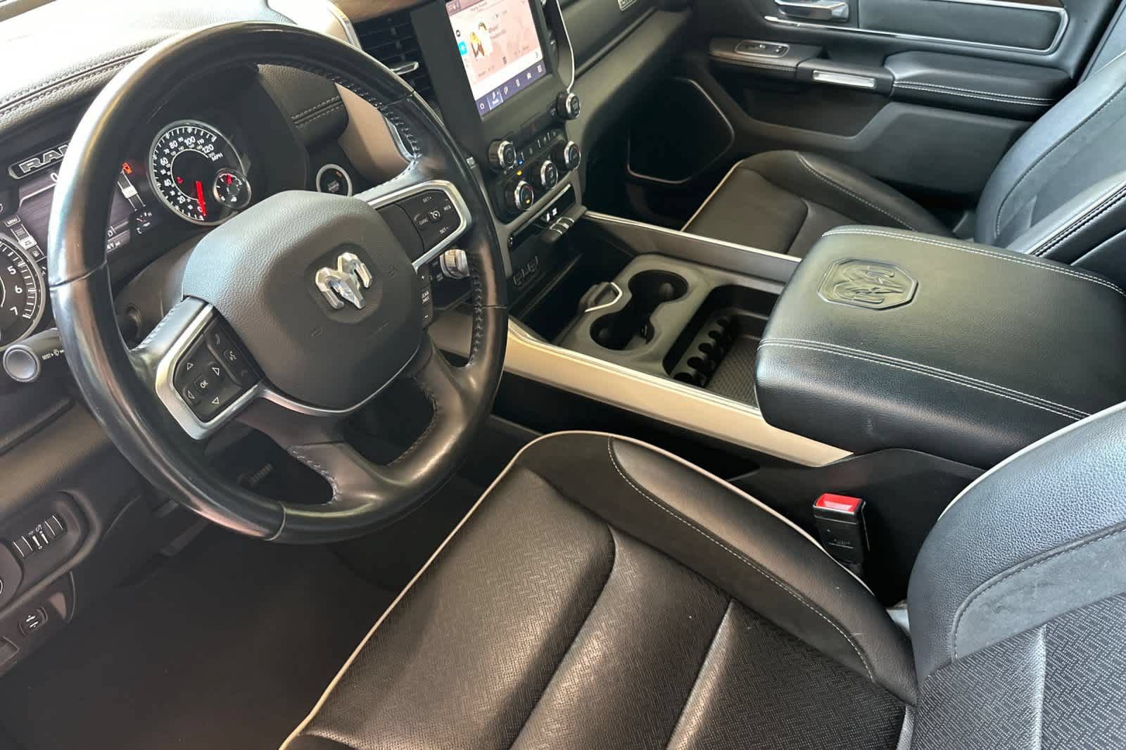 Used 2022 RAM 1500 Laramie AWD/4WD image 12