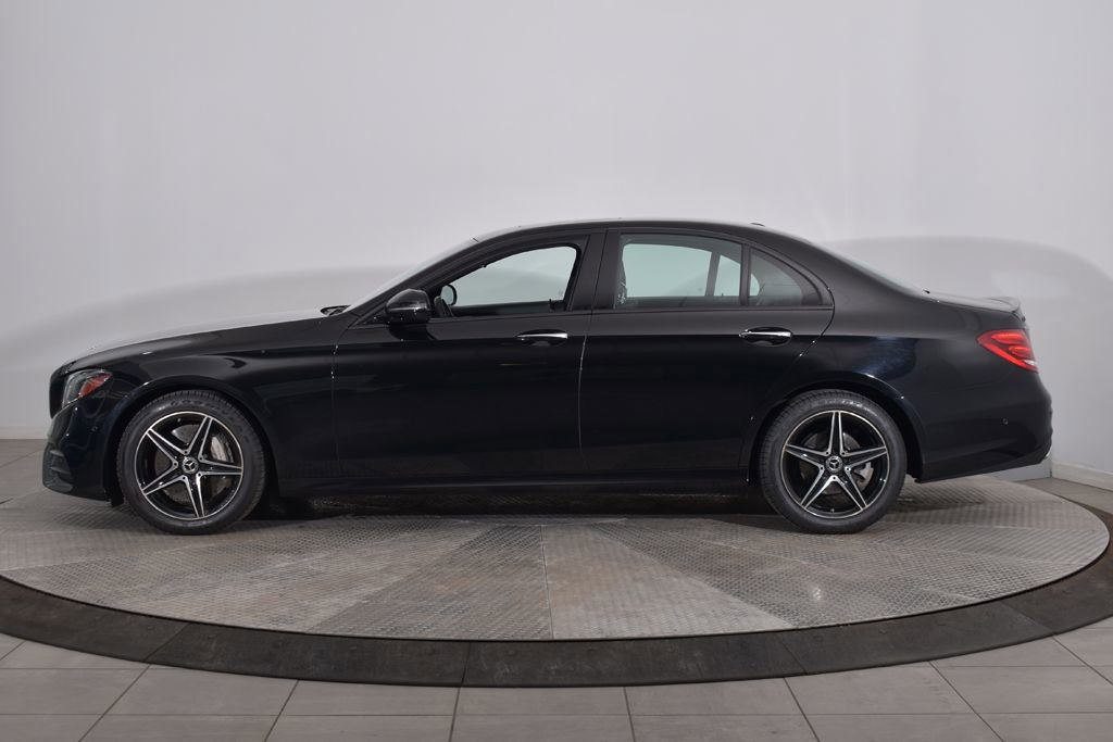 Certified 2018 Mercedes-Benz E 300 4MATIC image 2