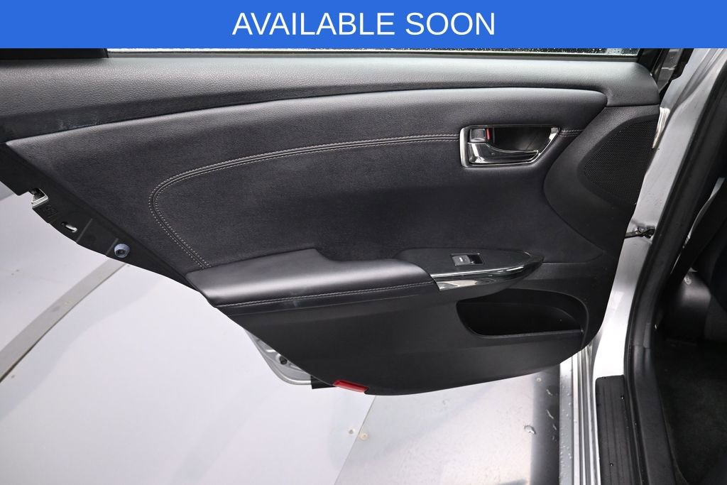 Used 2017 Toyota Avalon Touring w/ Carpet Mat Package FWD image 33
