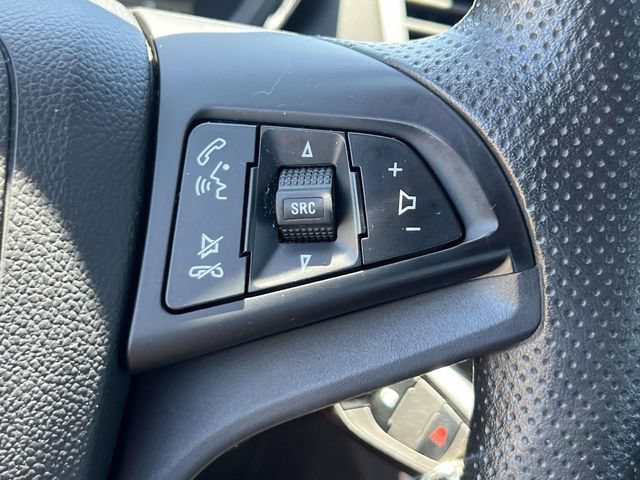 Used 2021 Chevrolet Trax LS AWD/4WD image 20