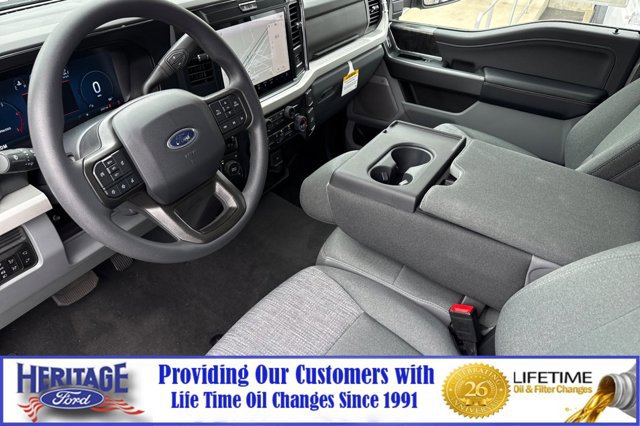 New 2026 Ford F250 XLT w/ XLT Premium Package image 10