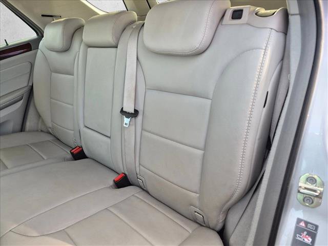 Used 2010 Mercedes-Benz ML 350 4MATIC image 17