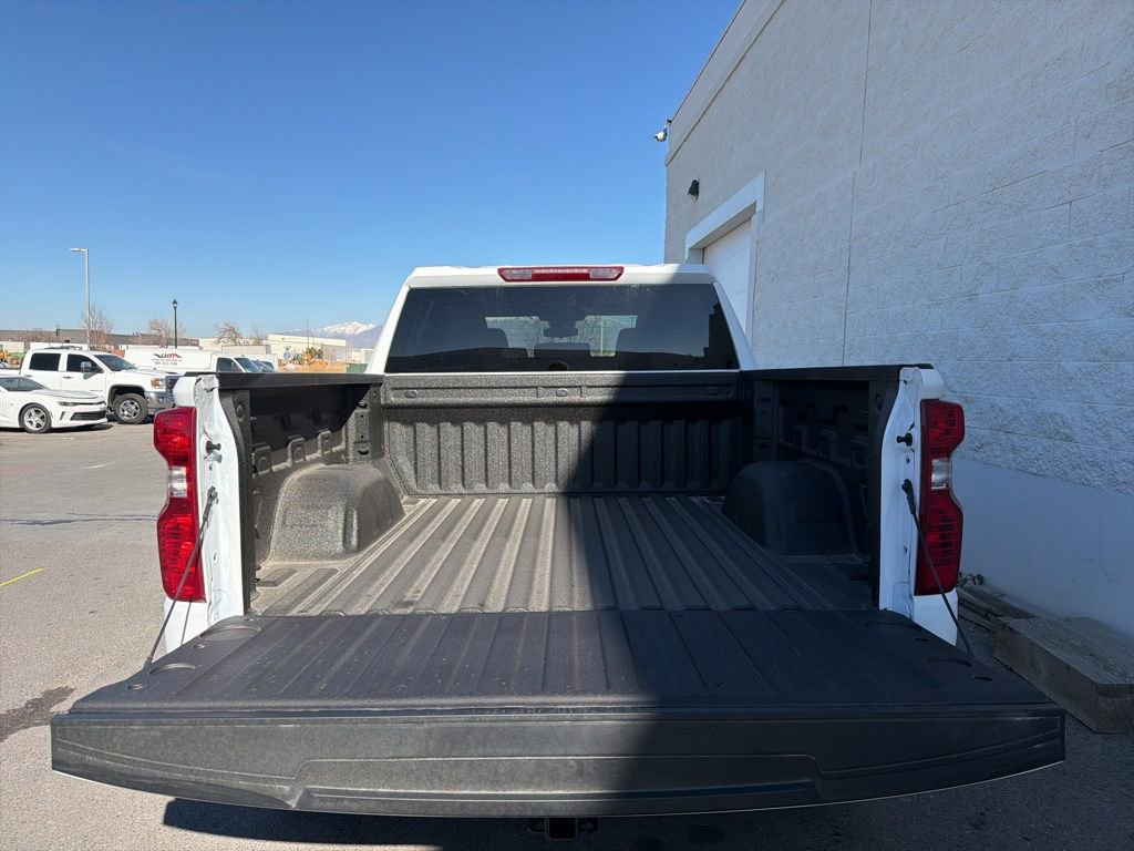 New 2026 Chevrolet Silverado 1500 Custom w/ LPO, Dark Essentials Package image 27