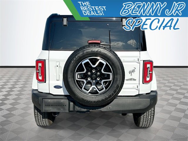 Used 2025 Ford Bronco Outer Banks image 6