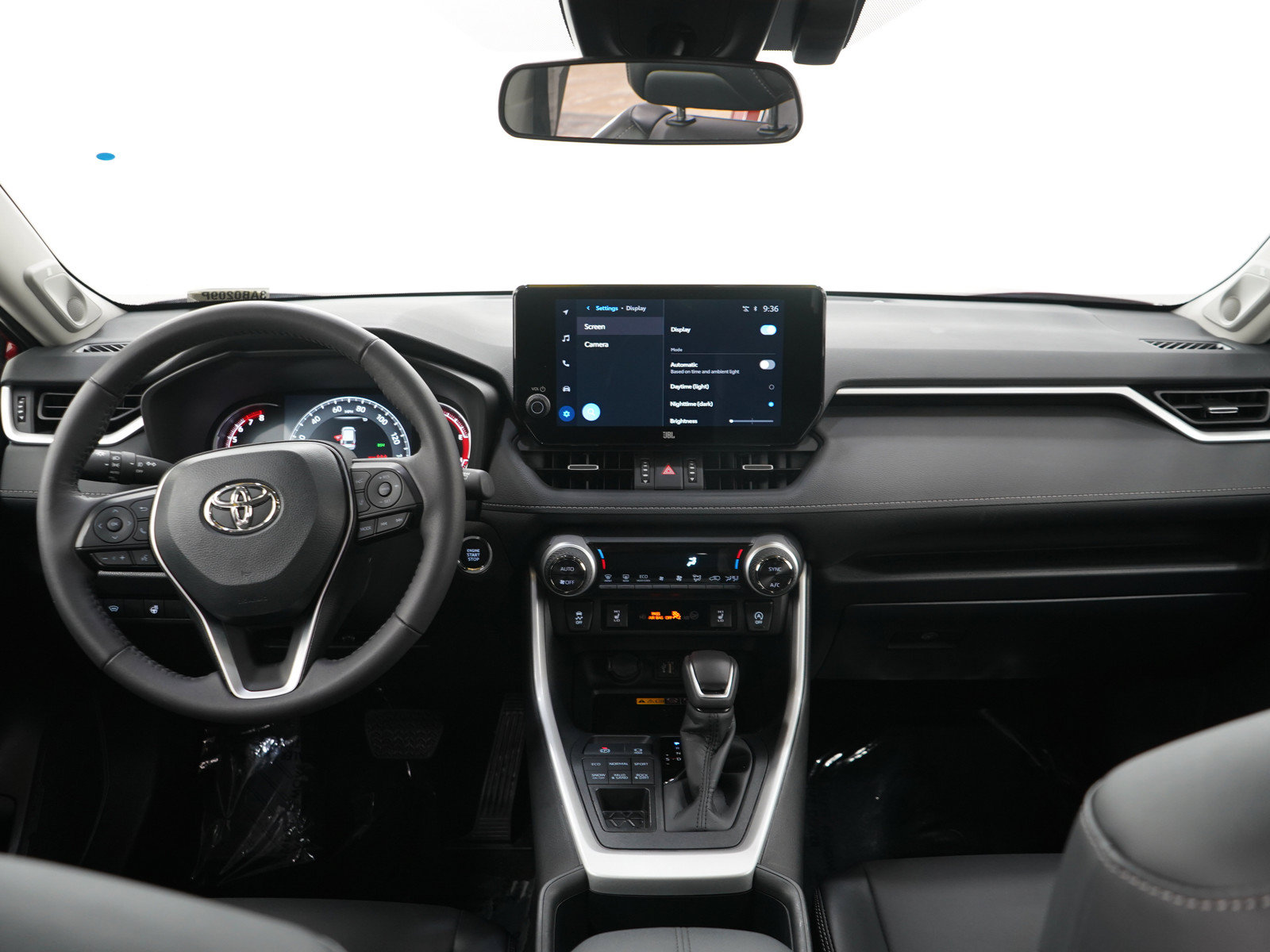 Used 2025 Toyota RAV4 XLE Premium w/ Weather Package AWD/4WD image 16