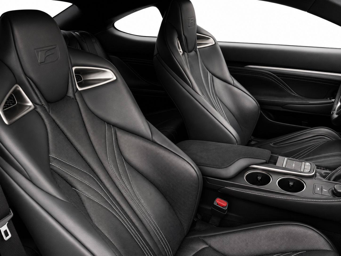 Used 2015 Lexus RC F w/ Premium Package RWD image 6