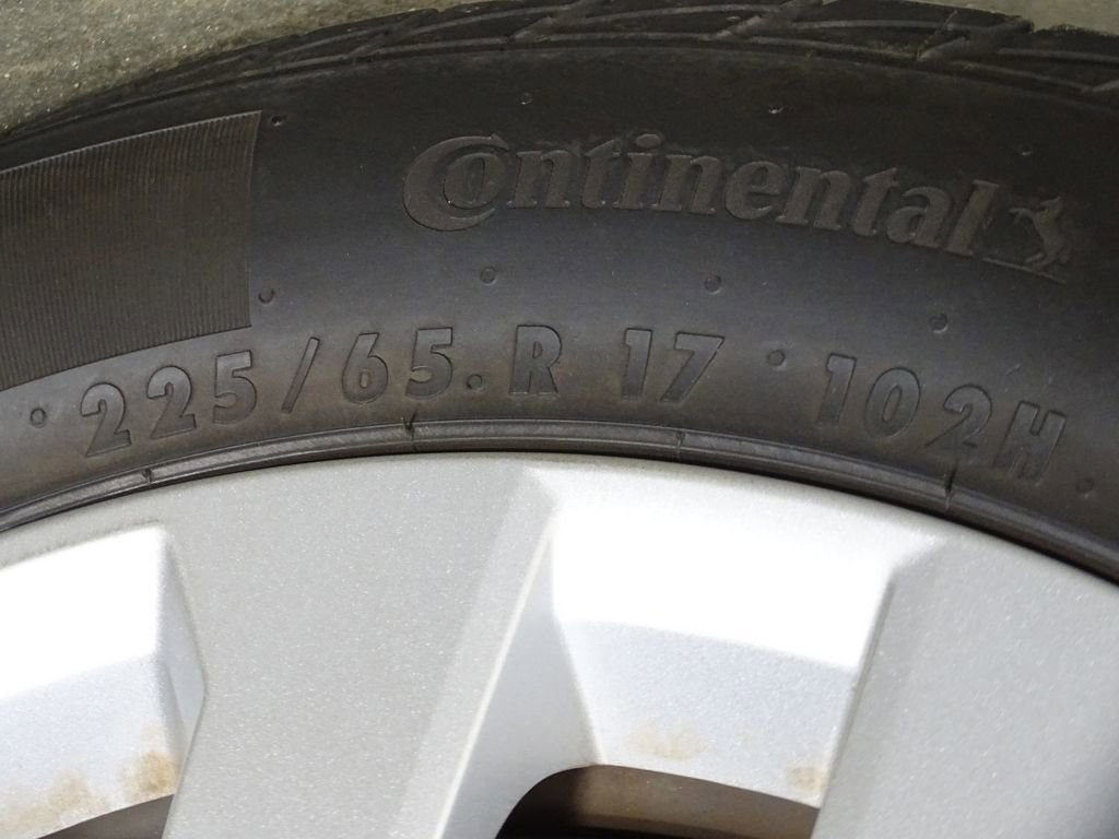 Used 2016 Nissan Rogue S w/ Appearance Package image 34