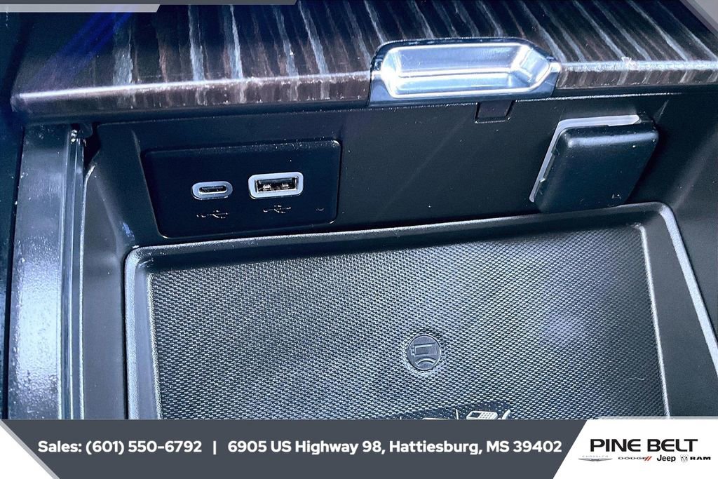 Used 2023 GMC Yukon Denali image 24