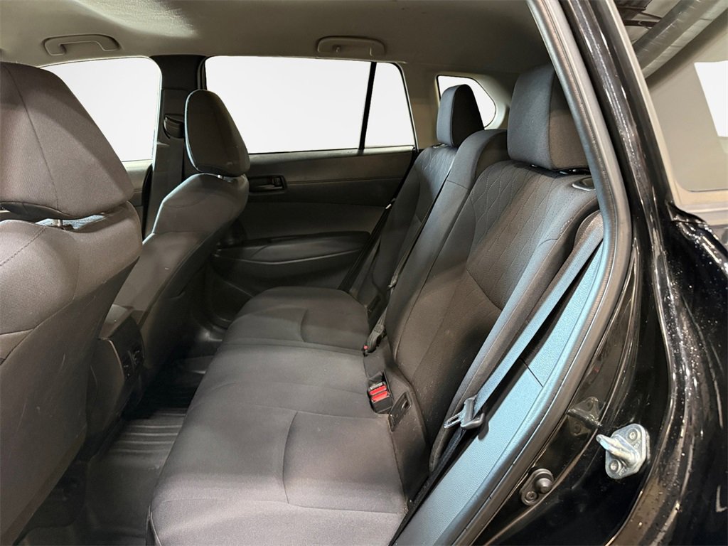 Used 2022 Toyota Corolla Cross LE image 22