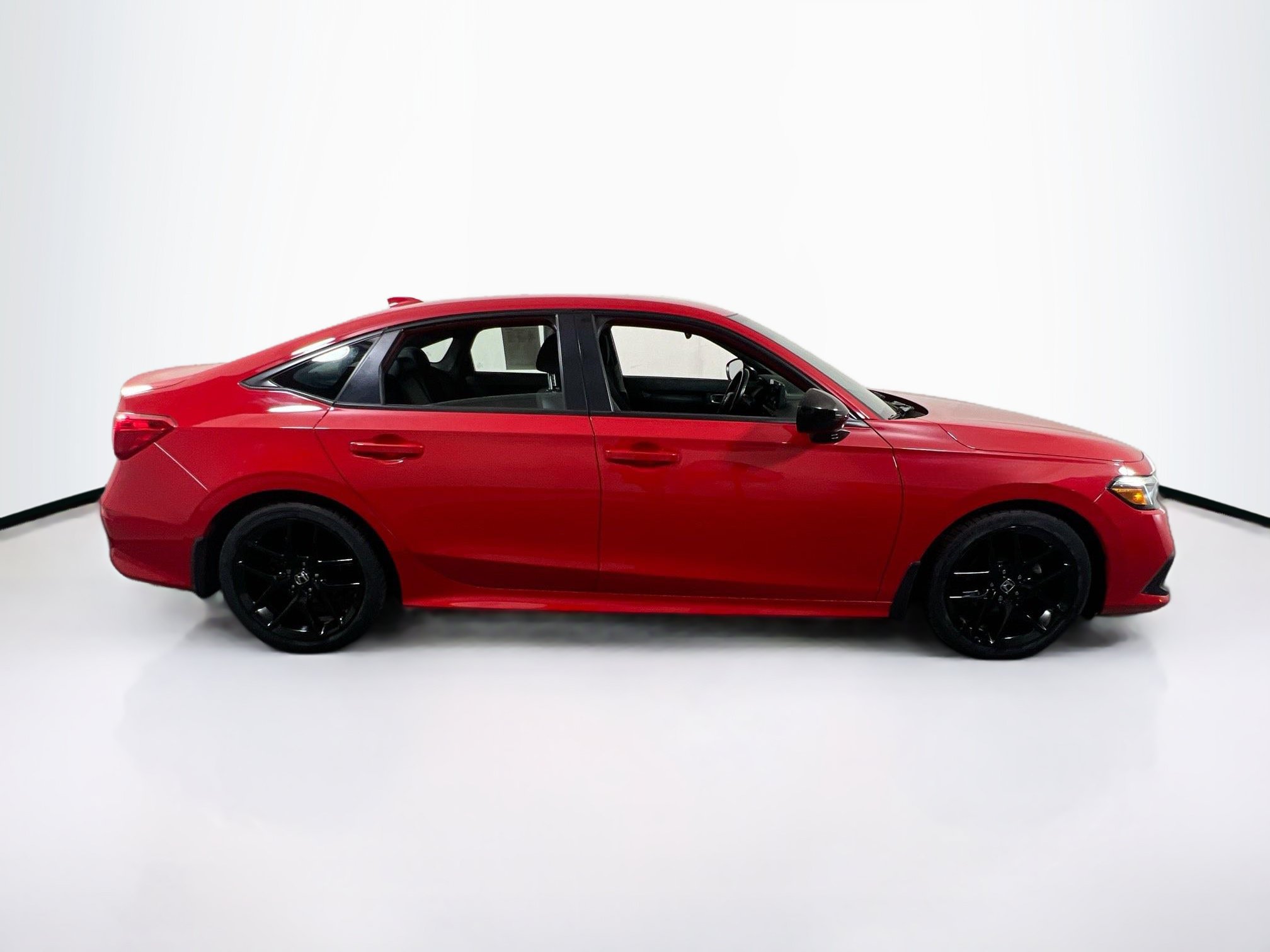 Used 2023 Honda Civic Sport image 4