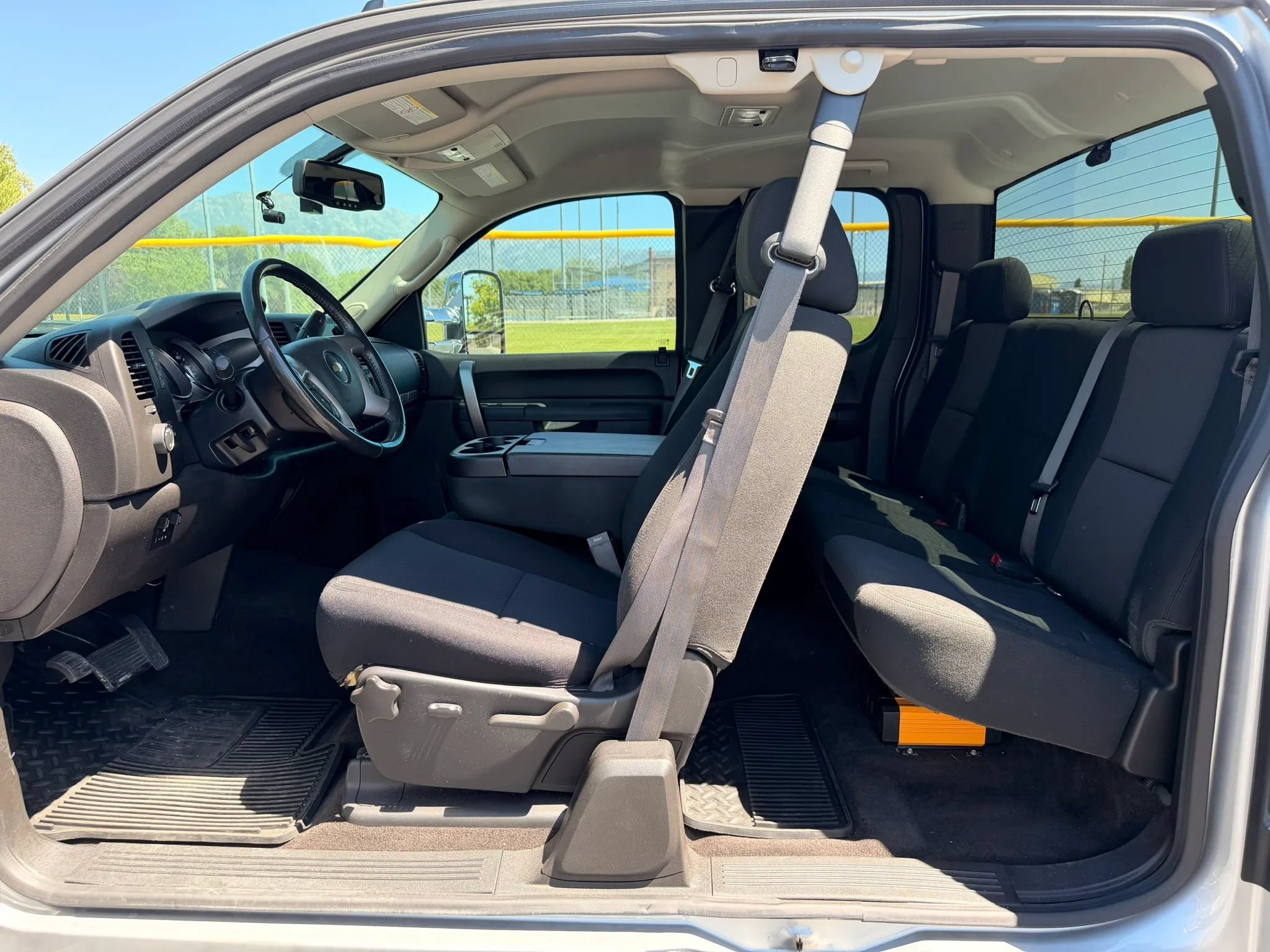 Used 2013 Chevrolet Silverado 2500 LT w/ Interior Plus Package AWD/4WD image 19