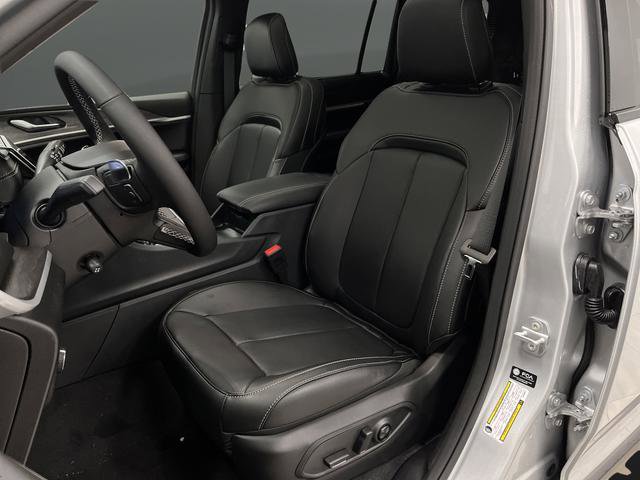 New 2025 Jeep Grand Cherokee L Limited w/ Luxury Tech Group II image 4