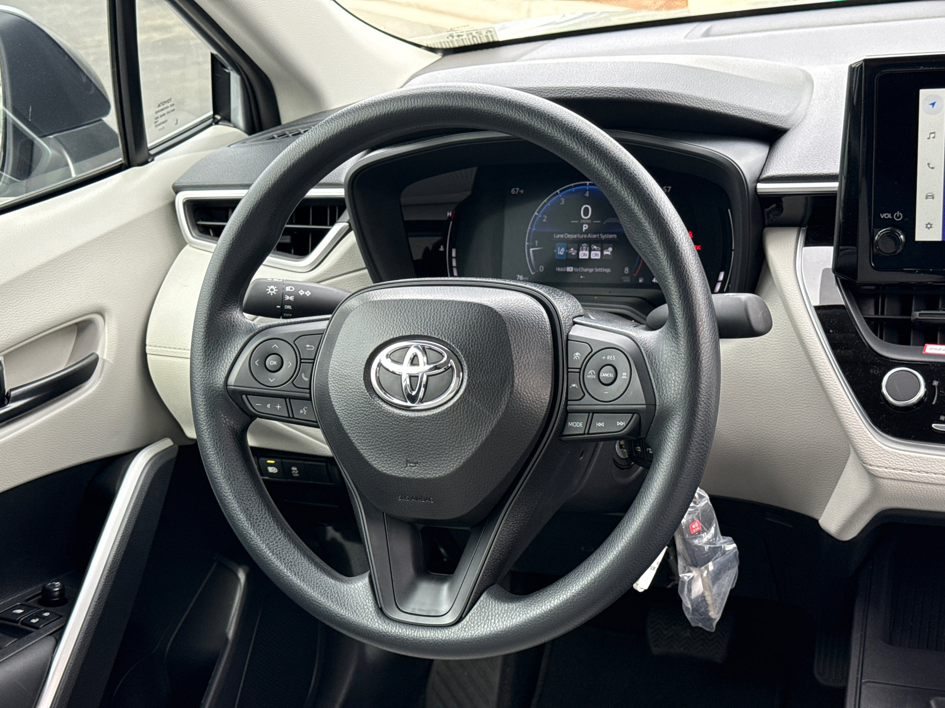 Certified 2026 Toyota Corolla Cross L FWD image 19