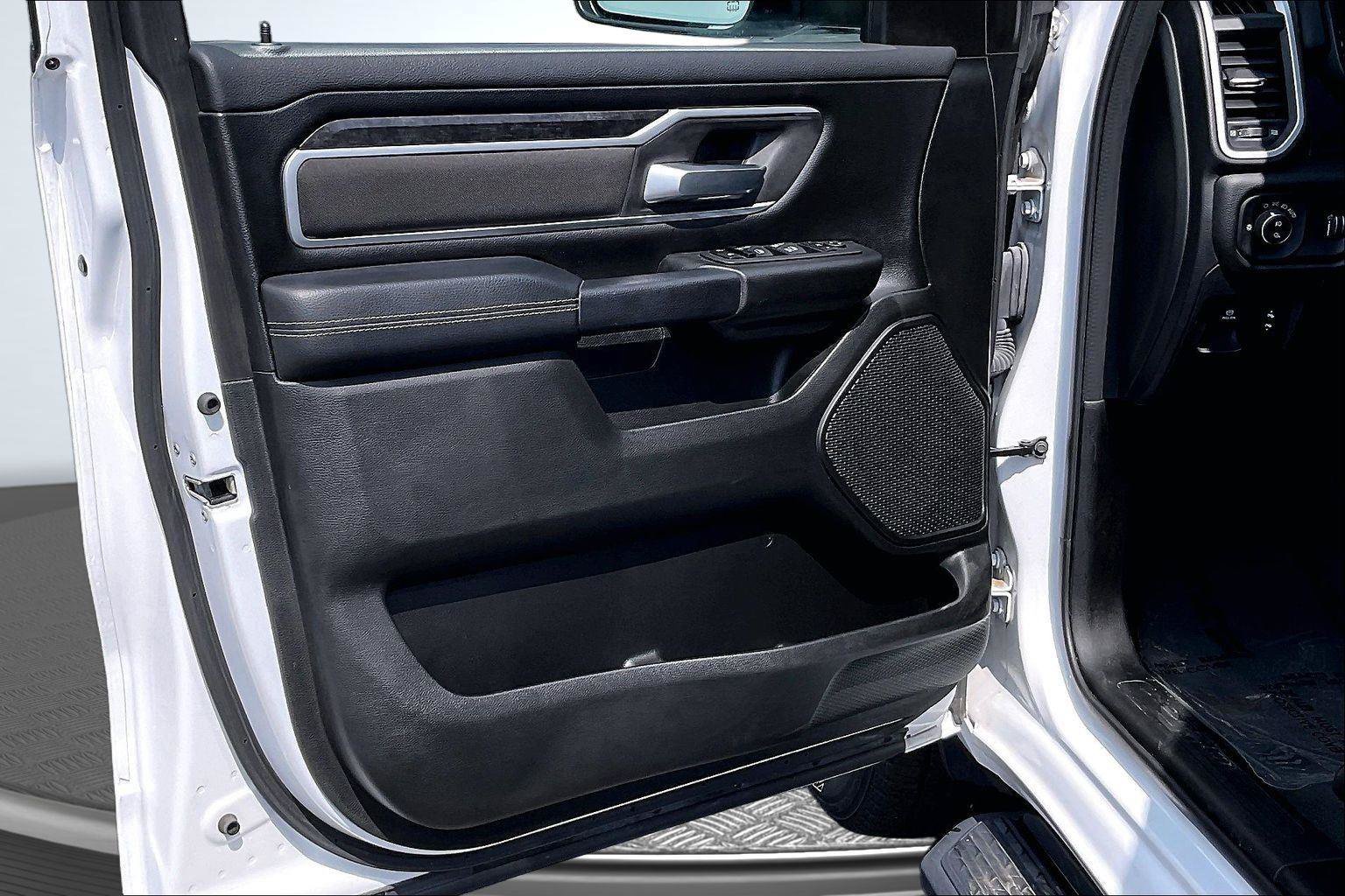 Used 2023 RAM 1500 Big Horn AWD/4WD image 23