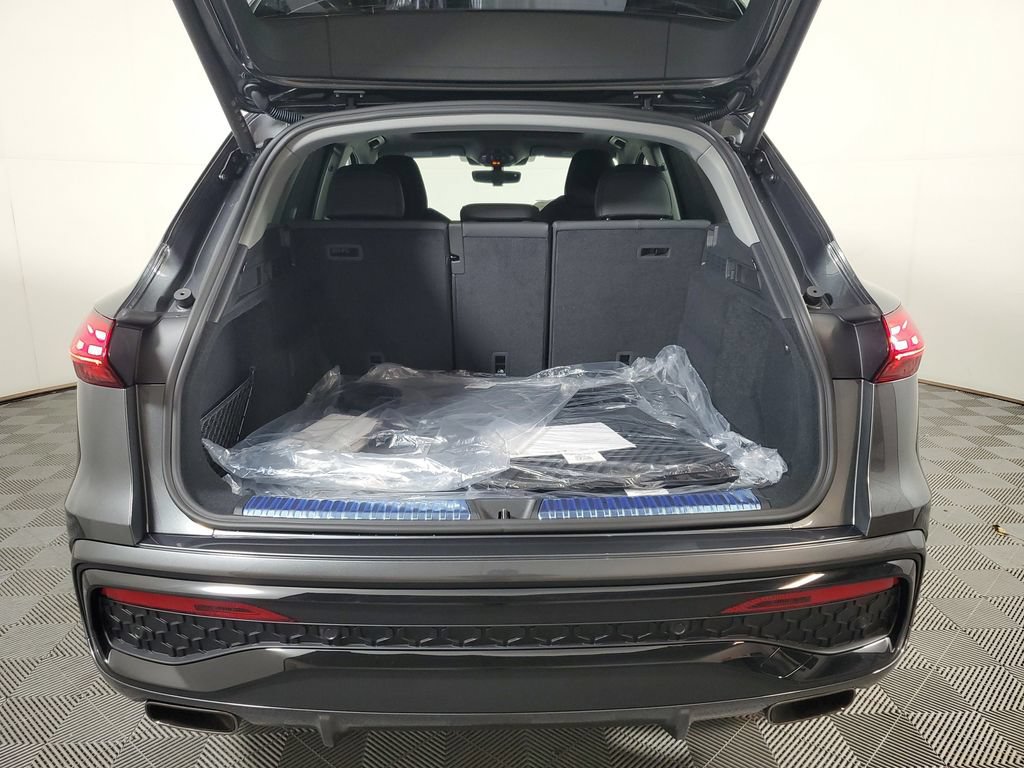 New 2026 Audi Q5 Premium Plus AWD/4WD image 9