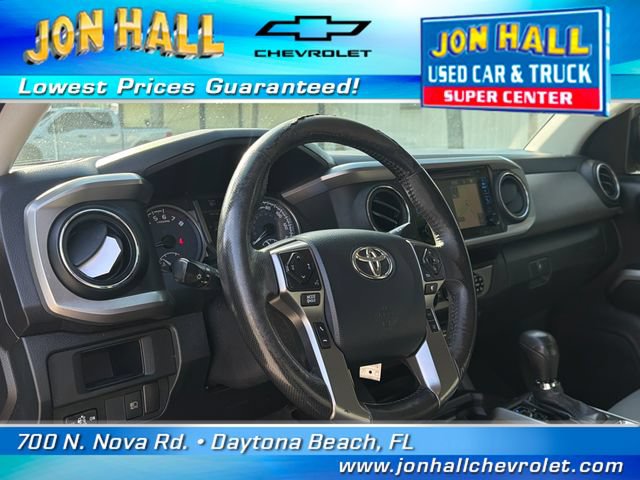 Used 2018 Toyota Tacoma SR5 RWD image 17