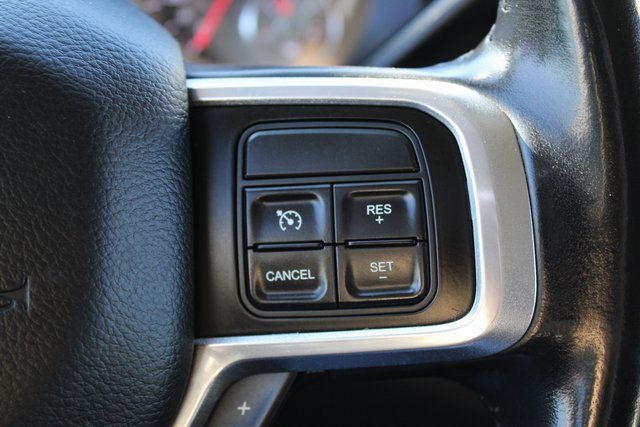 Used 2020 RAM 3500 Laramie image 32