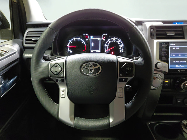 Used 2022 Toyota 4Runner SR5 Premium w/ Moonroof Package AWD/4WD image 23