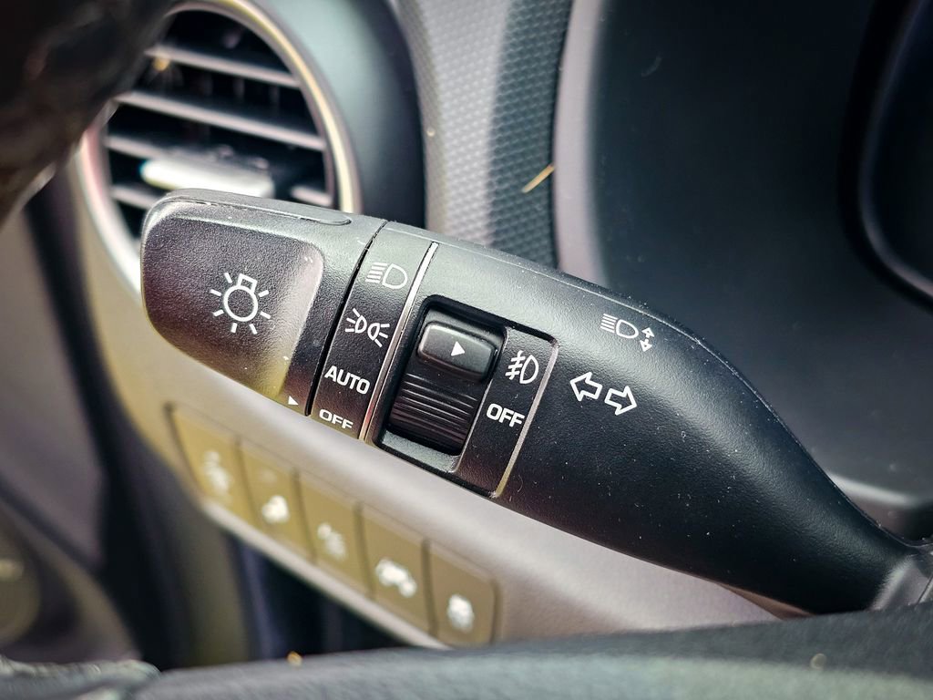 Used 2019 Hyundai Kona Ultimate image 19