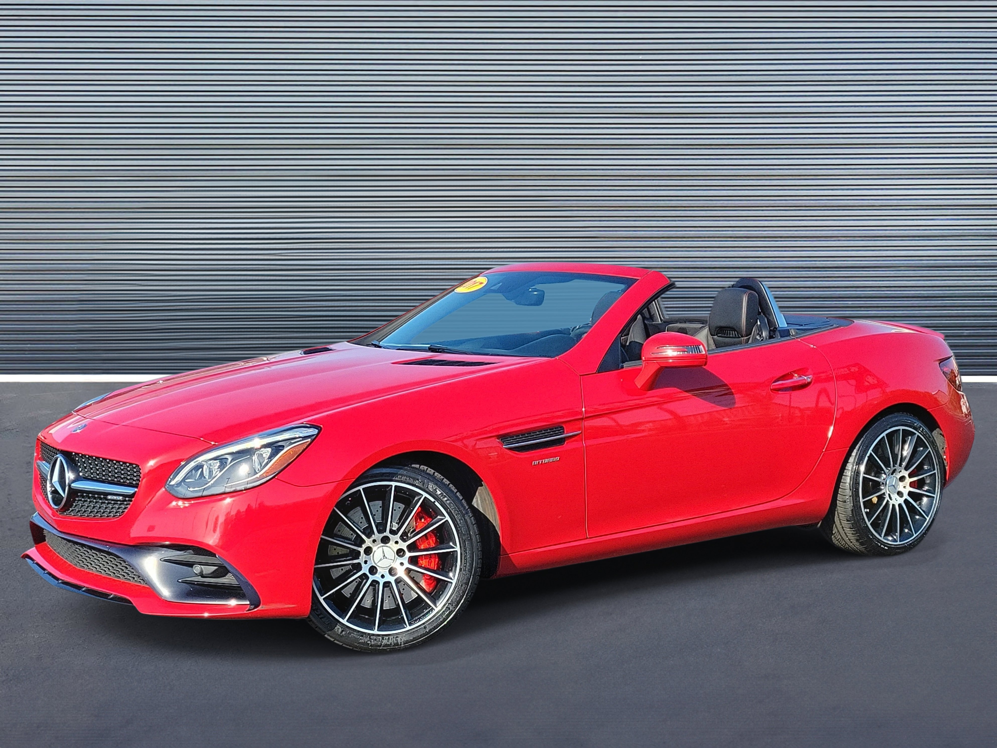 Used 2017 Mercedes-Benz SLC 43 AMG image 1