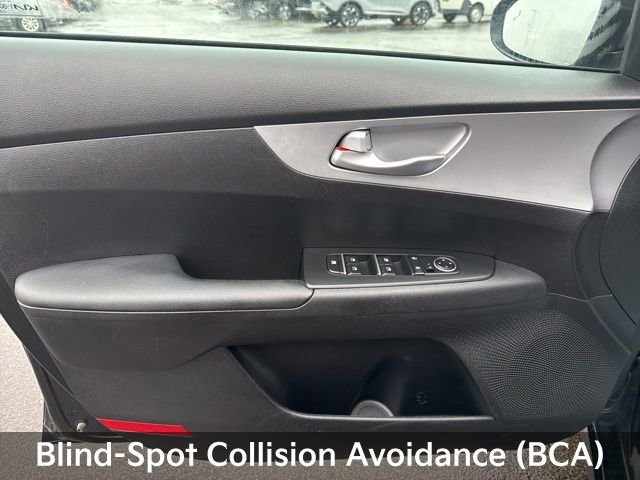 Used 2023 Kia Forte LXS w/ LXS Technology Package image 15