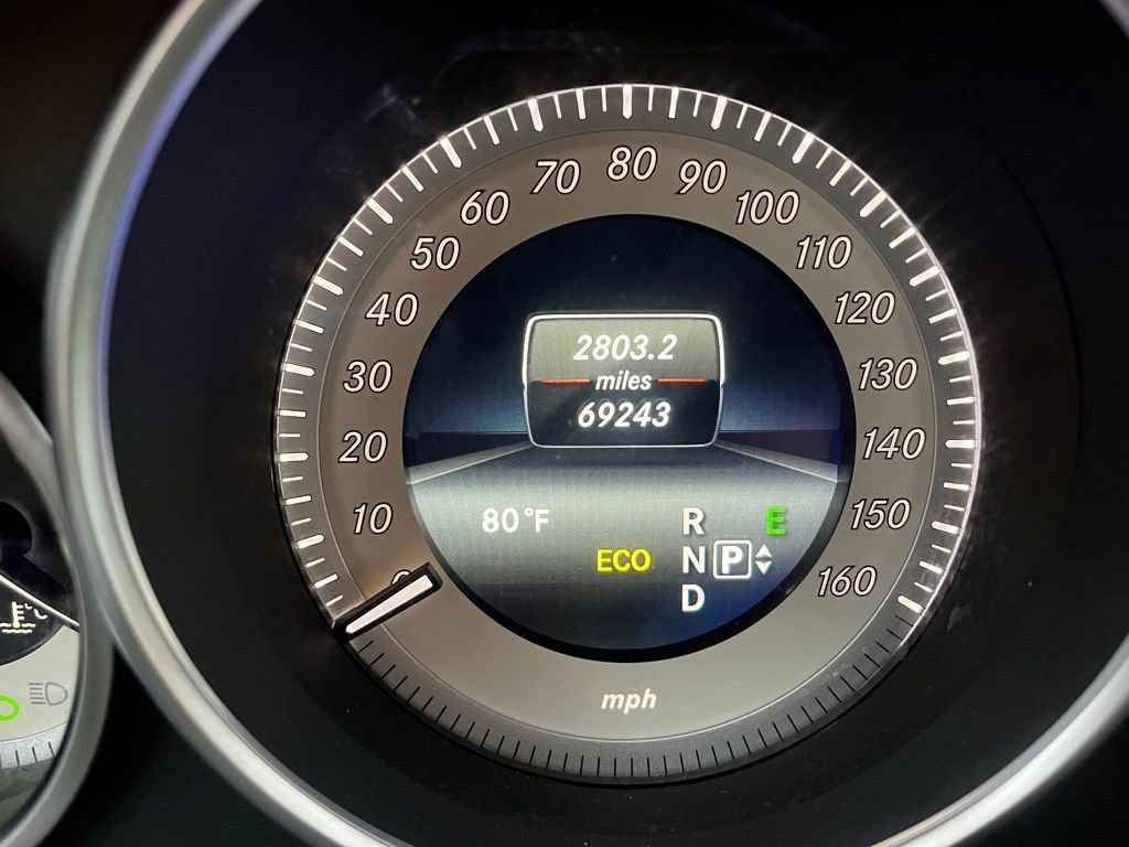 Used 2014 Mercedes-Benz E 350 Sedan image 41