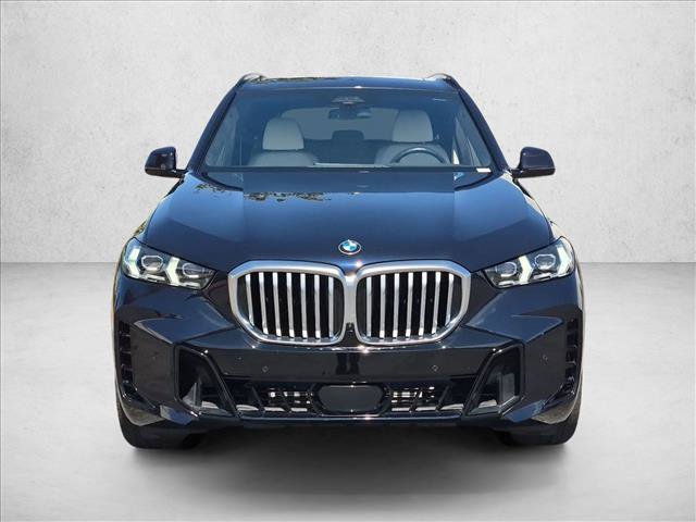 Used 2024 BMW X5 xDrive40i w/ Executive Package AWD/4WD image 2