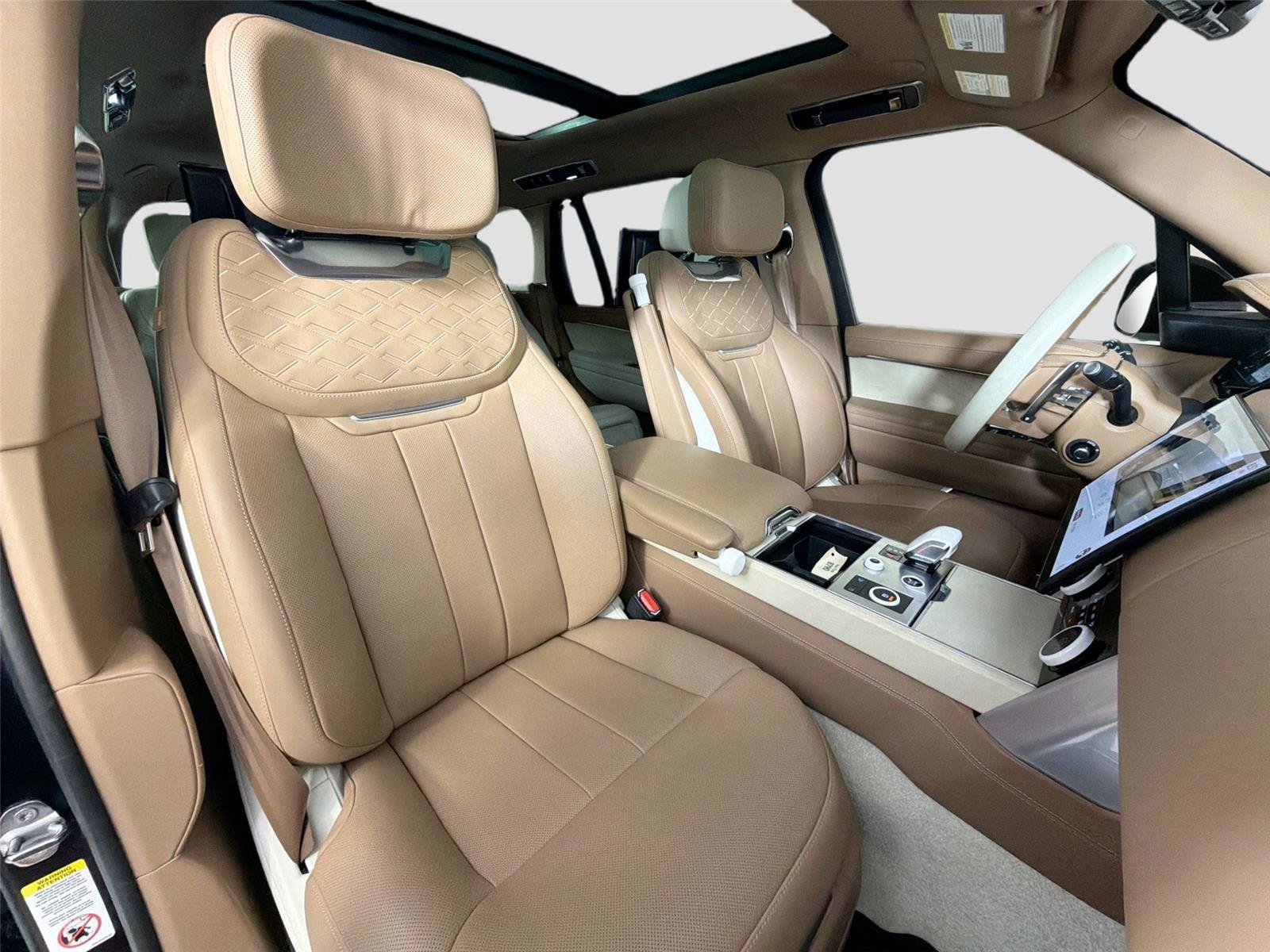 Certified 2023 Land Rover Range Rover SV AWD/4WD image 29